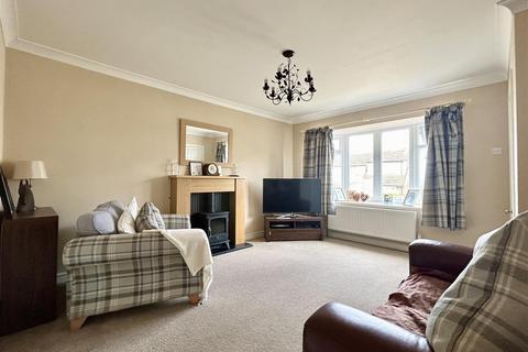 3 bedroom detached house for sale, Summer Lane, Emley, Huddersfield, HD8 9SJ