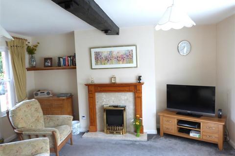 37 Balmoral Close, Leicester, LE2 3PZ