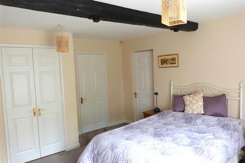 37 Balmoral Close, Leicester, LE2 3PZ