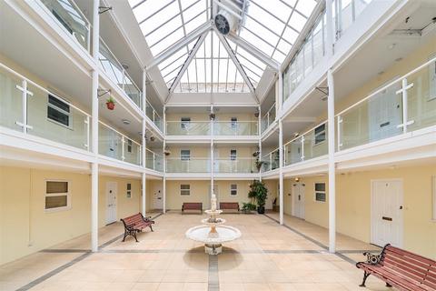 1 bedroom apartment for sale, Lennox Street, Bognor Regis