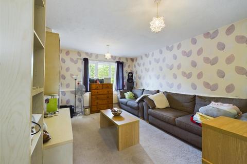 2 bedroom terraced house for sale, Craven Road, Crawley RH10