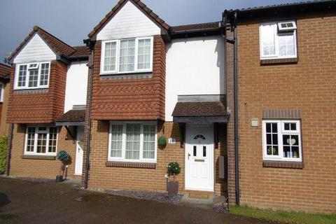 2 bedroom terraced house for sale, Craven Road, Crawley RH10