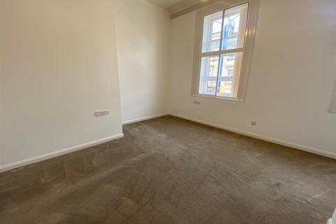1 bedroom flat to rent, Flat 3,  2 Church Street, Huddersfield