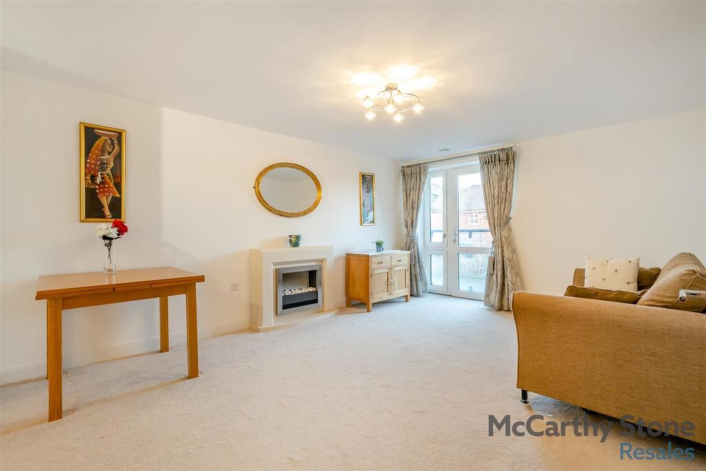 8639266-interior14.jpg