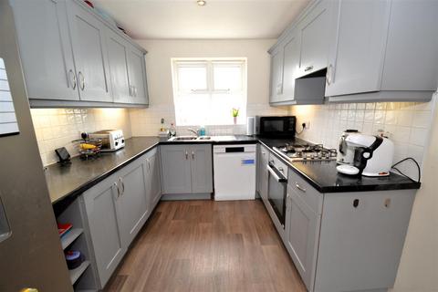 3 bedroom semi-detached house for sale, Pendle Court, Queensbury, Bradford