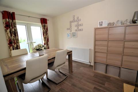 3 bedroom semi-detached house for sale, Pendle Court, Queensbury, Bradford