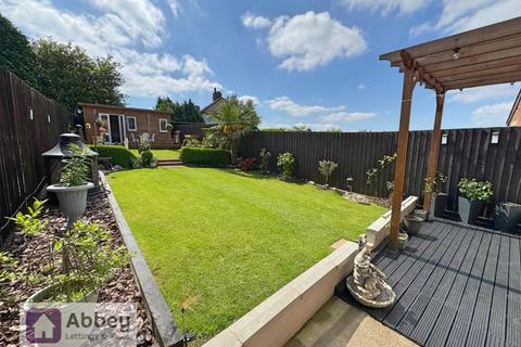 3 bedroom detached house for sale, Avebury Avenue, Leicester