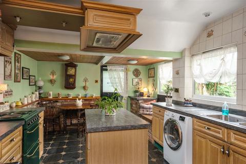 4 bedroom detached house for sale, Pump Row, Patrington