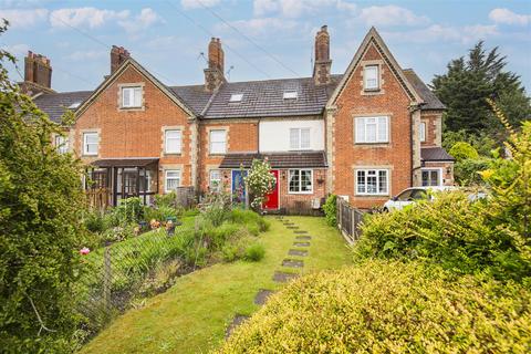 37 Brickfields, West Malling, ME19 5AG