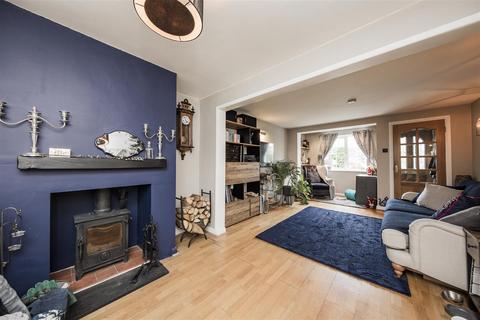 37 Brickfields, West Malling, ME19 5AG