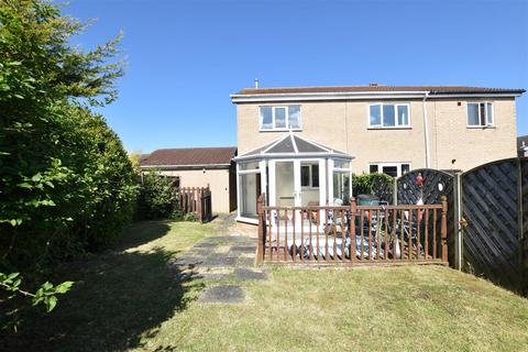 2 bedroom semi-detached house for sale, Burley Avenue, Cleethorpes DN35