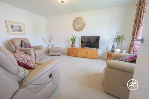 4 bedroom detached house for sale, Orchard Close, Puriton