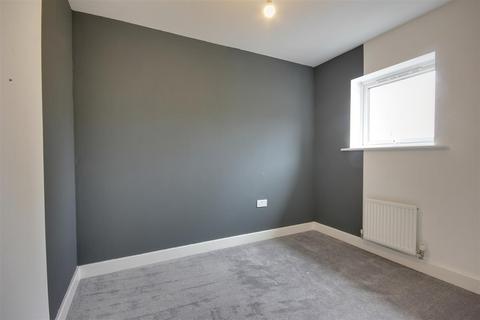 9 Abbey Way, Hull, HU5 1DA