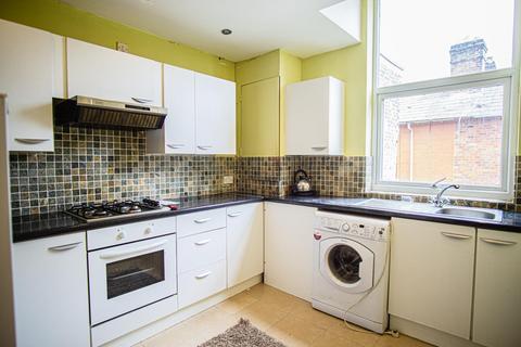1 bedroom flat to rent, 1-Bed Flat to Let on Stanley Place, Preston