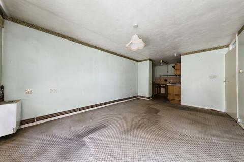 1 bedroom flat for sale, 47 Bromley Road, Beckenham BR3