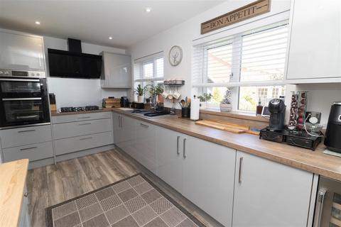177 Abbots Way, North Shields, NE29 8LS