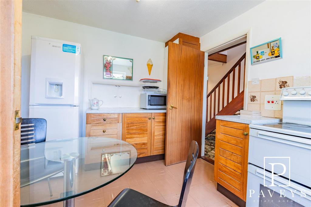 Kitchen breakfast room