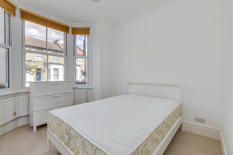 1 bedroom flat to rent, Coombe Road, Chiswick, London