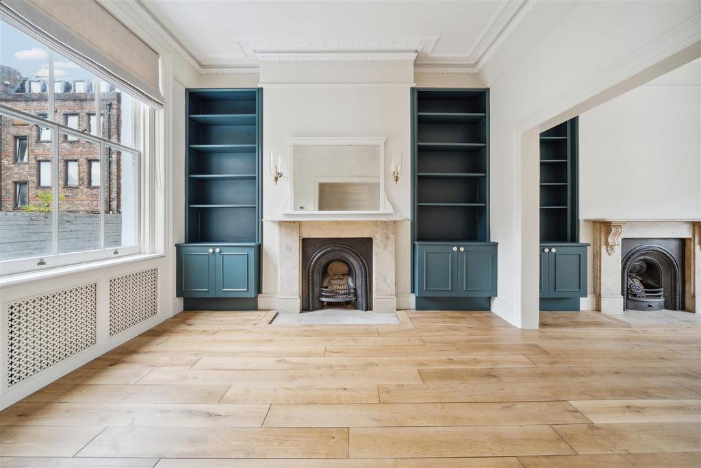 Westcroft Square, W6 - TO LET