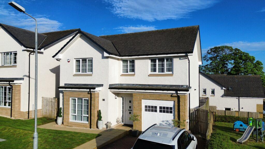 MacGillivray Avenue Torrance G64 4BJ 4 bed detached house for sale £