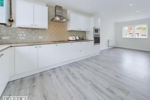 54 Amanda Road, Rainhill, Prescot, L35 8PR