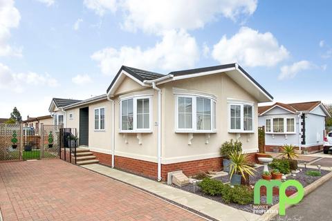 2 bedroom mobile home for sale, Appletree Close, Attleborough NR17