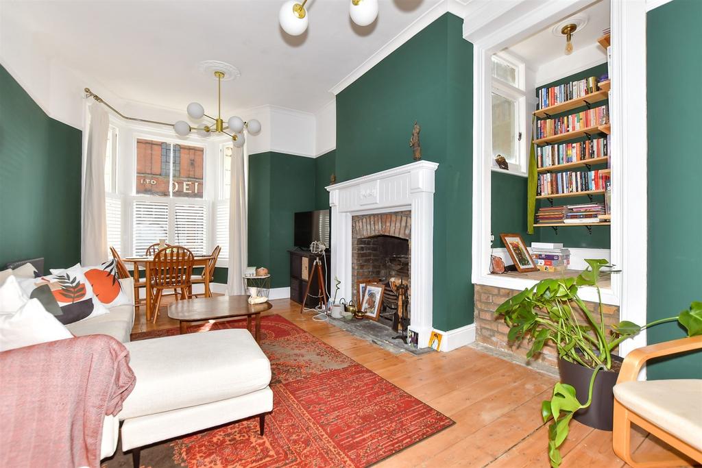 Athelstan Road, Cliftonville... 3 bed ground floor flat for sale £300,000