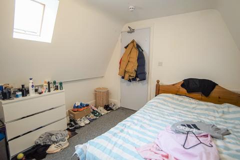4 bedroom maisonette to rent, Stokes Croft, Bristol BS2