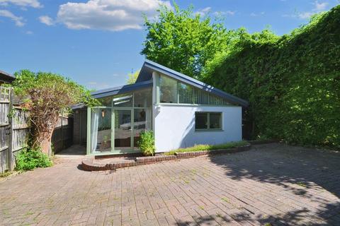 2 bedroom detached bungalow for sale, Teg Down