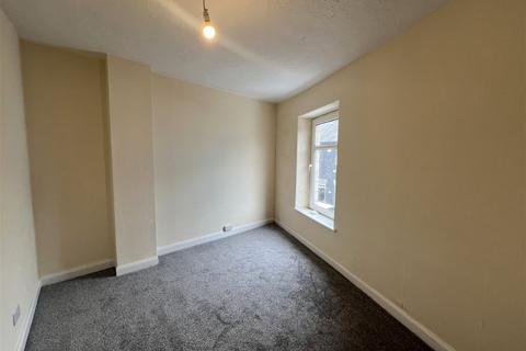 2 bedroom terraced house to rent, Parker Street, Barnsley, S70 6EG