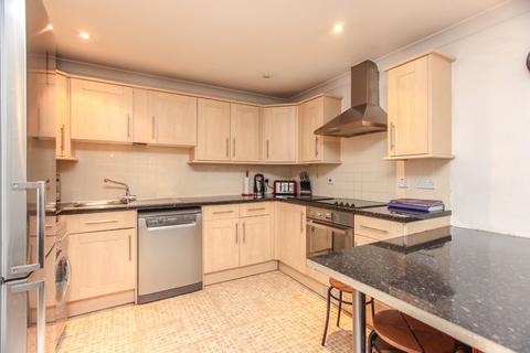 2 bedroom apartment to rent, 155-159 Queens Road, Watford WD17