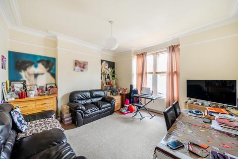 2 bedroom apartment for sale, Cavendish Mansions, Mill Lane, West Hampstead, NW6
