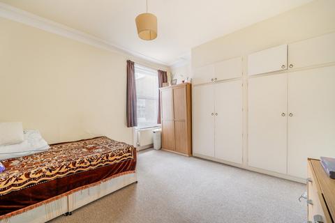 2 bedroom apartment for sale, Cavendish Mansions, Mill Lane, West Hampstead, NW6