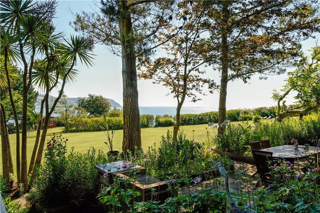 Gardens Cliff House, Torquay