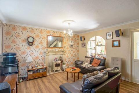 3 bedroom semi-detached house for sale, Calderdale Drive, Long Eaton, Nottingham, NG10