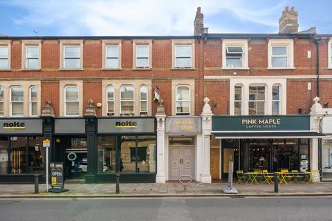 undefined, The Causeway, Teddington, TW11