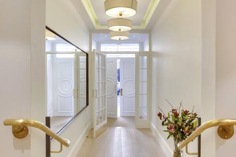 Apartment 2, Pasmore House, 10 - 12 The Causeway, Teddington, TW11 0HE