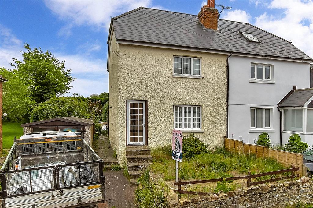 Church Road, Pembury, Tunbridge... 2 bed semidetached house for sale