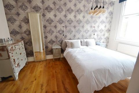 2 bedroom apartment to rent, Plumptre Place, Nottingham, Nottinghamshire, NG1 1HD