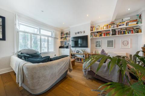 3 bedroom flat for sale, Burntwood Lane, Earlsfield