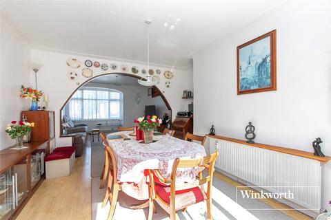 3 bedroom semi-detached house for sale, Fitzjohn Avenue, High Barnet, EN5