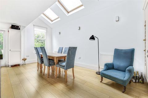 4 bedroom terraced house to rent, Oakhill Road, Putney, London, SW15
