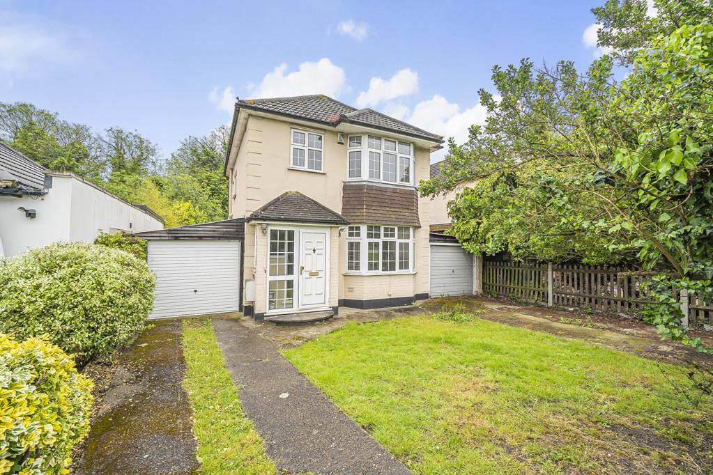 Sevenoaks Way, Orpington 3 bed detached house for sale £575,000