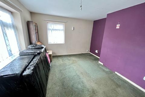 3 bedroom end of terrace house for sale, 5 Wallis Road Louth LN11 8DT