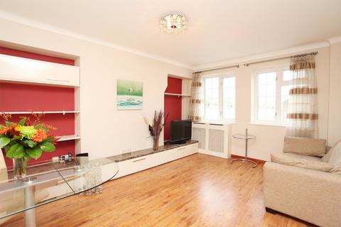 1 bedroom flat to rent, Stamford Court, Goldhawk Road, Hammersmith W6