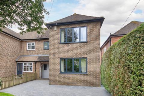 19 Old Downs, Hartley, Longfield, DA3 7AA
