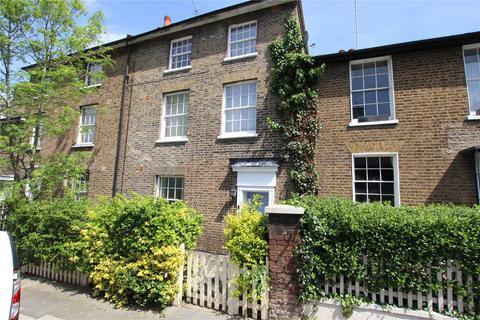 5 bedroom terraced house for sale, Woodhill, Woolwich, London, SE18