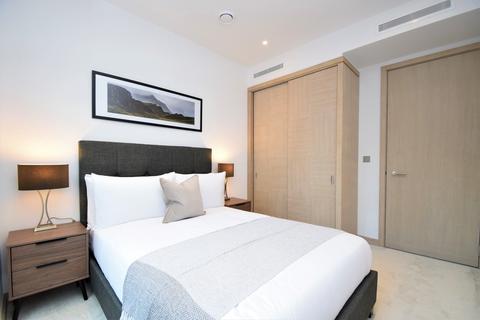2 bedroom flat to rent, Embassy Garden, London, SW11