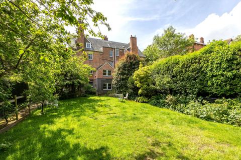 6 bedroom semi-detached house for sale, Worcester Road, Malvern, Worcestershire, WR14