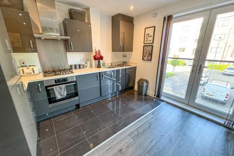 Flat 3, 1 Elvian Close, Reading, RG30 3FN